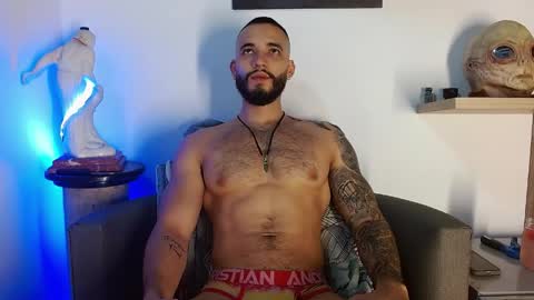 Snapshot of morgann_jones chatting on 20, 3, 2026 morgan online show from 20, 3, 2026