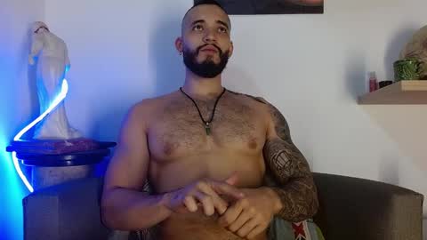 Snapshot of morgann_jones chatting on 9, 4, 2026 morgan online show from 9, 4, 2026