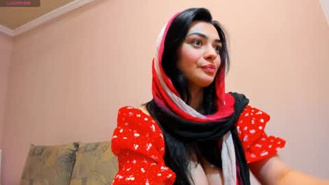 Snapshot of moroccan_diamond_ chatting on 15, 12, 2024 Medina online show from 15, 12, 2024