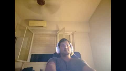 Snapshot of morocho777 chatting on 20, 2, 2025 Bruno online show from 20, 2, 2025