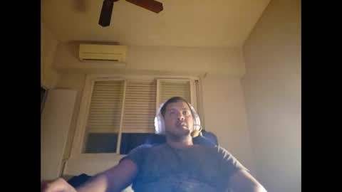 Snapshot of morocho777 chatting on 27, 2, 2025 Bruno online show from 27, 2, 2025