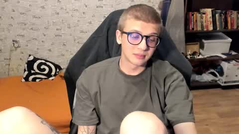 Snapshot of mortywithlove chatting on 10, 1, 2026 Morty online show from 10, 1, 2026