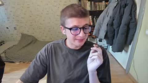 Snapshot of mortywithlove chatting on 15, 4, 2026 Morty online show from 15, 4, 2026