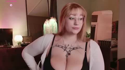 morvelyn online show from 14, 7, 2026