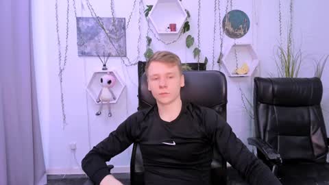 Snapshot of mory_arti chatting on 6, 12, 2024 Welcome here online show from 6, 12, 2024