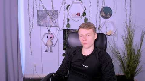 Snapshot of mory_arti chatting on 7, 12, 2024 Welcome here online show from 7, 12, 2024