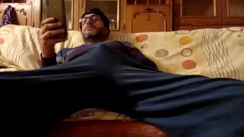 Snapshot of mospeleu chatting on 10, 12, 2024 Nomadu online show from 10, 12, 2024