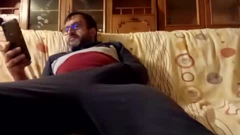 Snapshot of mospeleu chatting on 3, 1, 2025 Nomadu online show from 3, 1, 2025