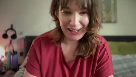 Mossy Mommy online show from 19, 6, 2026