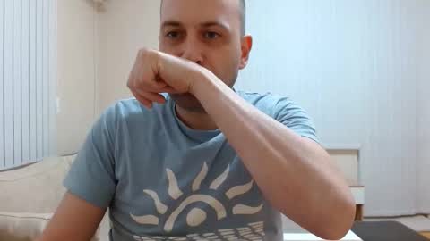 Snapshot of mostwanted7 chatting on 9, 10, 2025 mostwanted7 online show from 9, 10, 2025