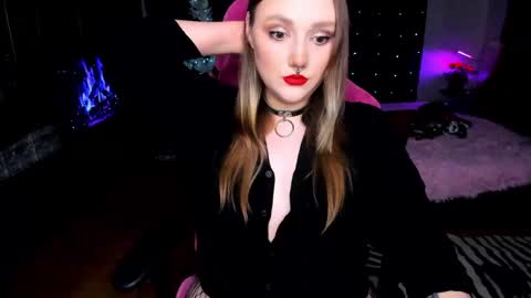 Snapshot of motorkate chatting on 14, 12, 2024 motorkate online show from 14, 12, 2024