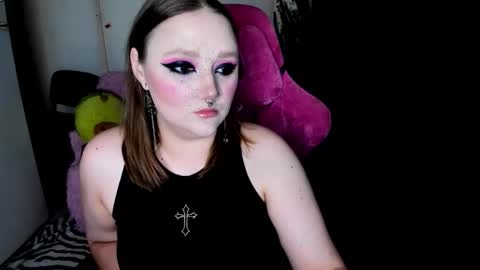 Snapshot of motorkate chatting on 15, 9, 2025 motorkate online show from 15, 9, 2025