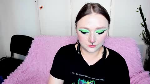 Snapshot of motorkate chatting on 19, 9, 2025 motorkate online show from 19, 9, 2025