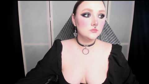 Snapshot of motorkate chatting on 15, 5, 2026 motorkate online show from 15, 5, 2026