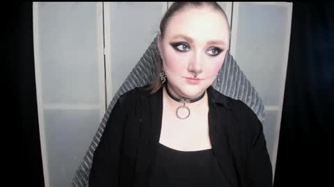 Snapshot of motorkate chatting on 17, 5, 2026 motorkate online show from 17, 5, 2026