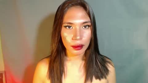 mouiline_rouge69 online show from 10, 3, 2025