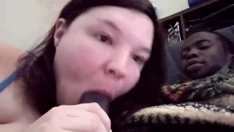 Snapshot of movesmoney030 chatting on 19, 11, 2025 movesmoney030 online show from 19, 11, 2025