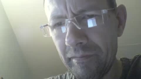 Snapshot of moviem1978 chatting on 30, 12, 2024 Frederik online show from 30, 12, 2024