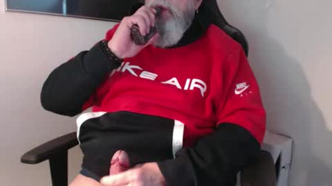 mr_boombastic2021 online show from 6, 1, 2026