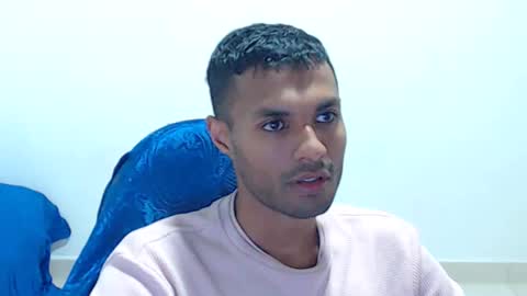 Max online show from 22, 4, 2026