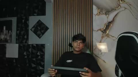 mr_mois online show from 19, 7, 2026