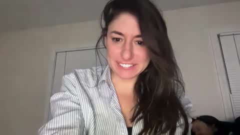 Mr  Mrs Glitter online show from 15, 2, 2026