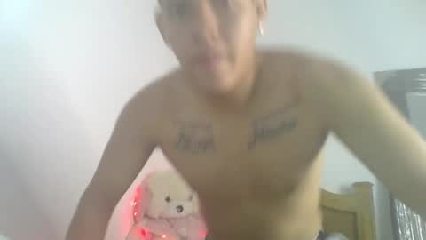 mr_sharkmaster777 online show from 6, 1, 2025