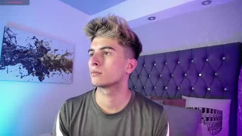 Snapshot of mr_williseo chatting on 11, 9, 2025 williseo online show from 11, 9, 2025