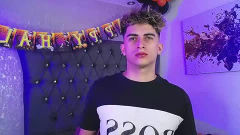 Snapshot of mr_williseo chatting on 14, 10, 2025 williseo online show from 14, 10, 2025