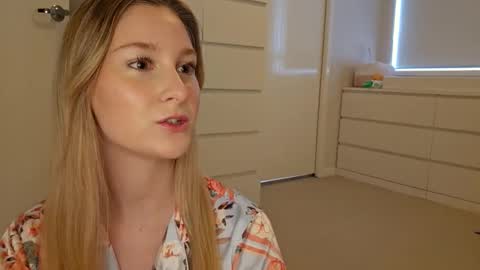 Snapshot of mrandmrsvillan chatting on 8, 9, 2025 TheVillans online show from 8, 9, 2025