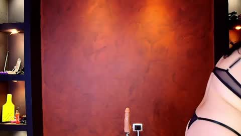 Snapshot of mranii_queen_bdsm_ chatting on 10, 7, 2026 mranii_queen_bdsm_ online show from 10, 7, 2026