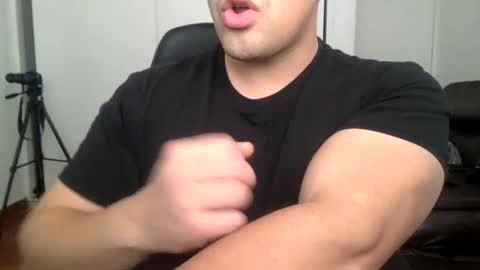 Snapshot of mrbree chatting on 28, 12, 2024 Mr Bree online show from 28, 12, 2024