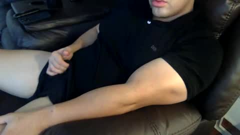 Snapshot of mrbree chatting on 18, 9, 2025 Mr Bree online show from 18, 9, 2025