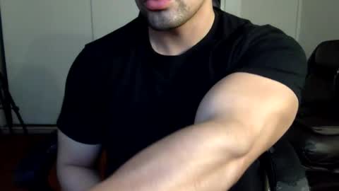 Snapshot of mrbree chatting on 30, 7, 2026 Mr Bree online show from 30, 7, 2026