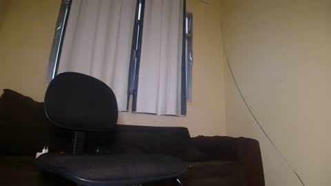 Snapshot of mrbrown_strong chatting on 27, 6, 2026 mr brown online show from 27, 6, 2026