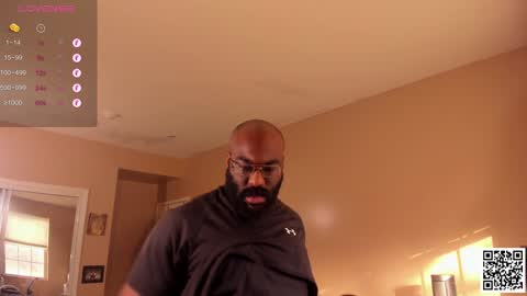 Snapshot of mrchuckdailyxxx chatting on 8, 12, 2024 Chuck Daily online show from 8, 12, 2024