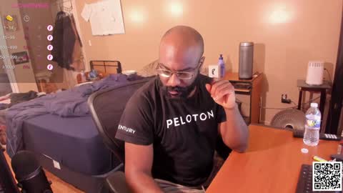 Snapshot of mrchuckdailyxxx chatting on 12, 12, 2024 Chuck Daily online show from 12, 12, 2024