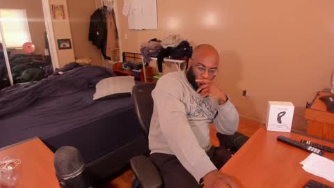 Snapshot of mrchuckdailyxxx chatting on 22, 12, 2024 Chuck Daily online show from 22, 12, 2024