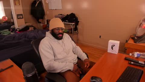 Snapshot of mrchuckdailyxxx chatting on 23, 12, 2024 Chuck Daily online show from 23, 12, 2024