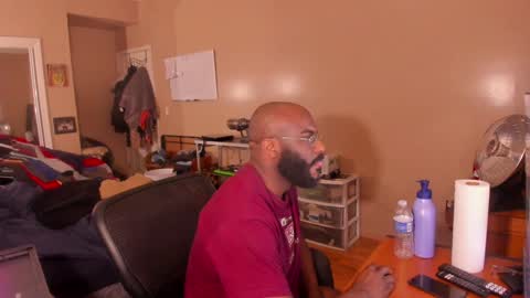 Snapshot of mrchuckdailyxxx chatting on 8, 1, 2025 Chuck Daily online show from 8, 1, 2025