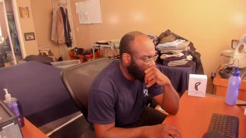 Snapshot of mrchuckdailyxxx chatting on 2, 2, 2025 Chuck Daily online show from 2, 2, 2025