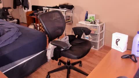 Snapshot of mrchuckdailyxxx chatting on 17, 2, 2025 Chuck Daily online show from 17, 2, 2025