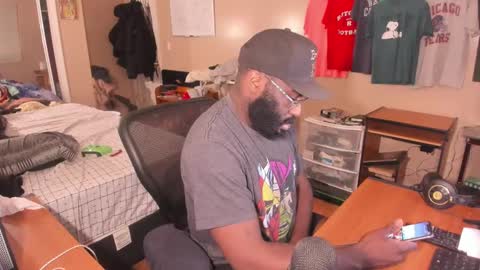 Snapshot of mrchuckdailyxxx chatting on 9, 10, 2025 Chuck Daily online show from 9, 10, 2025