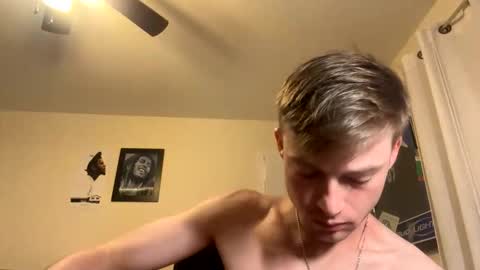 Snapshot of mrcoolguy68 chatting on 24, 3, 2026 mrcoolguy68 online show from 24, 3, 2026