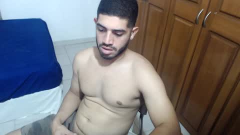 Snapshot of mrcum24 chatting on 13, 1, 2025 Will online show from 13, 1, 2025