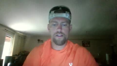 Snapshot of mrcumfixit chatting on 25, 6, 2026 mrcumfixit online show from 25, 6, 2026