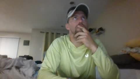 Snapshot of mrcumfixit chatting on 30, 6, 2026 mrcumfixit online show from 30, 6, 2026