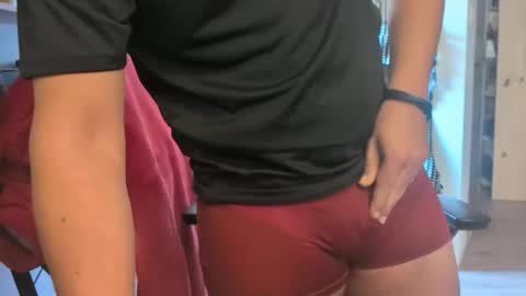 Snapshot of mrdelapampa chatting on 16, 11, 2025 mrdelapampa online show from 16, 11, 2025