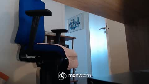 Snapshot of mrduplo1975 chatting on 21, 2, 2025 MrJohnsen1975 online show from 21, 2, 2025