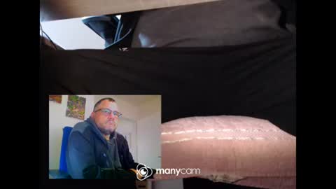 Snapshot of mrduplo1975 chatting on 15, 6, 2026 MrJohnsen1975 online show from 15, 6, 2026
